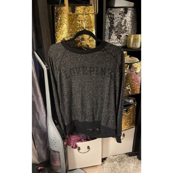 VS PINK COZY CREW Nwot - Picture 2 of 3